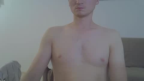 Snapshot of maxrelax90 chatting on October 2025 08:18:01 PM maxrelax90 online show from October 2025 08:18:01 PM