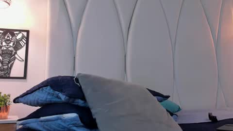 MAX online show from March 2025 02:06:02 AM