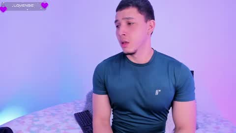 Snapshot of maxwithanna chatting on April 2026 03:59:01 AM maxwithanna online show from April 2026 03:59:01 AM