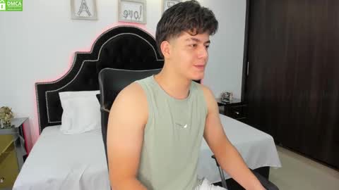 Snapshot of maxxicruz chatting on January 2025 06:54:02 PM Maxxi online show from January 2025 06:54:02 PM