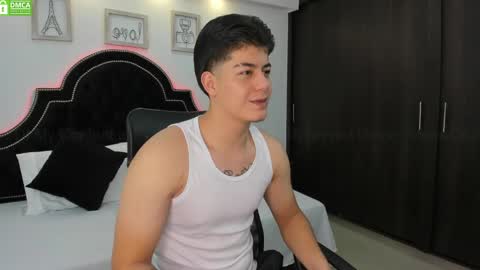 Snapshot of maxxicruz chatting on January 2025 11:03:01 AM Maxxi online show from January 2025 11:03:01 AM