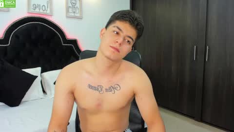 Snapshot of maxxicruz chatting on February 2025 07:40:02 PM Maxxi online show from February 2025 07:40:02 PM