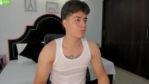 Snapshot of maxxicruz chatting on February 2025 06:00:01 PM Maxxi online show from February 2025 06:00:01 PM