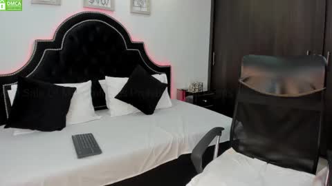 Snapshot of maxxicruz chatting on February 2025 09:24:02 PM Maxxi online show from February 2025 09:24:02 PM