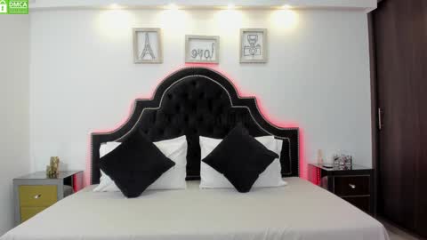 Snapshot of maxxicruz chatting on March 2025 10:57:01 AM Maxxi online show from March 2025 10:57:01 AM