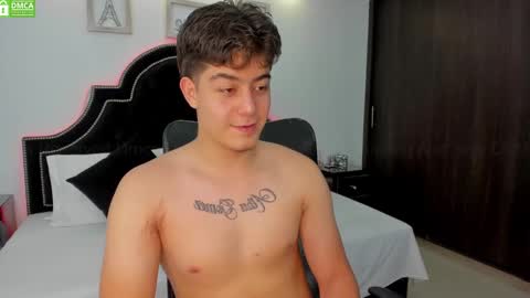 Snapshot of maxxicruz chatting on March 2025 05:00:02 AM Maxxi online show from March 2025 05:00:02 AM