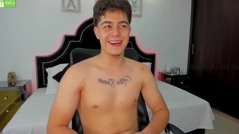 Snapshot of maxxicruz chatting on March 2025 08:41:01 AM Maxxi online show from March 2025 08:41:01 AM