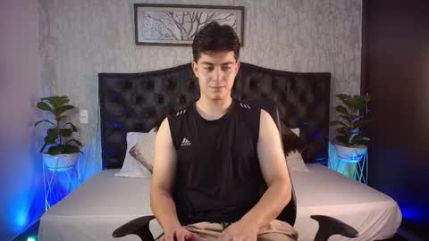 Snapshot of maxxicruz chatting on October 2025 04:04:02 AM Maxxi online show from October 2025 04:04:02 AM