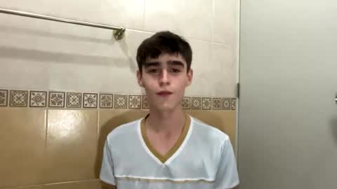 Snapshot of maxxteasse chatting on November 2025 12:57:01 AM Maxx online show from November 2025 12:57:01 AM
