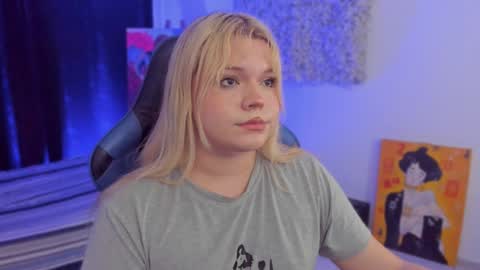 Maxine Minx online show from December 2024 05:44:01 AM