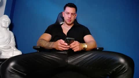 maxxxpowerful online show from November 2025 04:08:01 PM