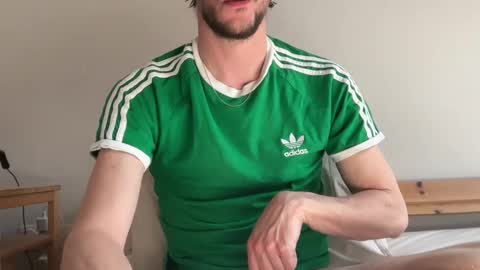 MaxXxurbate online show from March 2026 02:00:02 PM