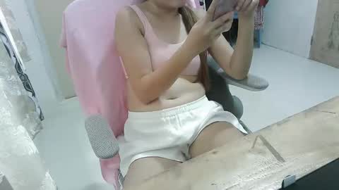 Snapshot of may171822 chatting on October 2025 03:15:02 AM may online show from October 2025 03:15:02 AM