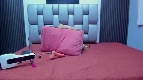 Snapshot of may_clanfort chatting on March 2026 12:22:01 PM MAY online show from March 2026 12:22:01 PM