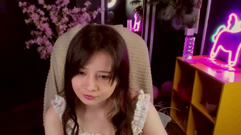 Snapshot of may_lings chatting on May 2026 11:15:01 AM may_lings online show from May 2026 11:15:01 AM