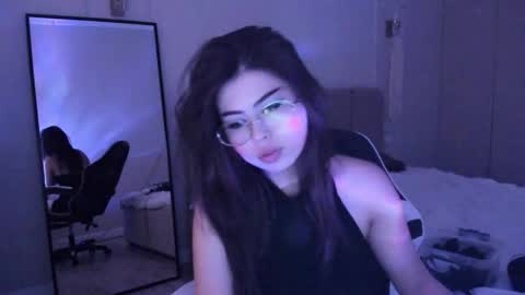 Snapshot of may_mia chatting on January 2026 04:15:01 AM Mia online show from January 2026 04:15:01 AM