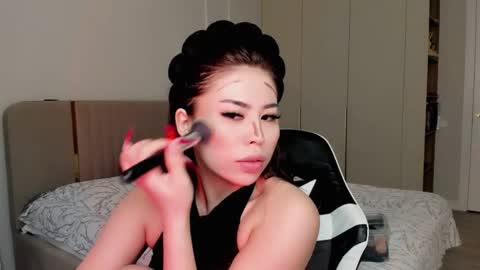 Snapshot of may_mia chatting on February 2026 02:17:02 AM Mia online show from February 2026 02:17:02 AM