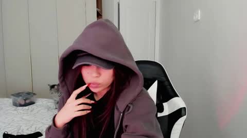 Snapshot of may_mia chatting on February 2026 06:37:01 AM Mia online show from February 2026 06:37:01 AM