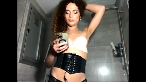 Snapshot of maya632713 chatting on September 2025 07:58:02 PM Maya transgirl online show from September 2025 07:58:02 PM