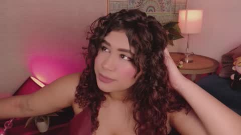 Snapshot of maya_house chatting on February 2026 04:57:01 AM maya_house online show from February 2026 04:57:01 AM