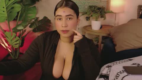 Snapshot of maya_house chatting on March 2026 04:39:01 AM maya_house online show from March 2026 04:39:01 AM