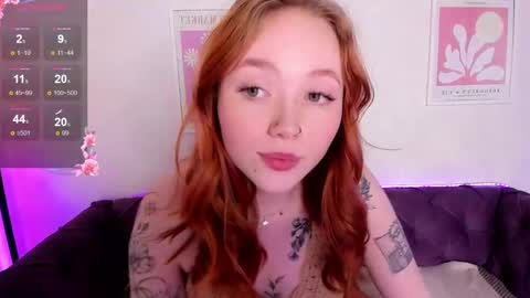 Snapshot of maya_light chatting on February 2025 07:56:01 AM Maya online show from February 2025 07:56:01 AM