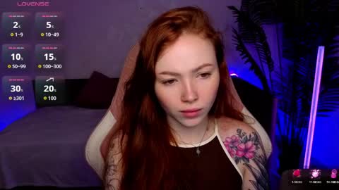 Snapshot of maya_light chatting on April 2026 01:55:02 AM Maya online show from April 2026 01:55:02 AM