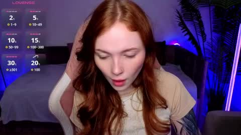 Snapshot of maya_light chatting on April 2026 08:15:02 AM Maya online show from April 2026 08:15:02 AM