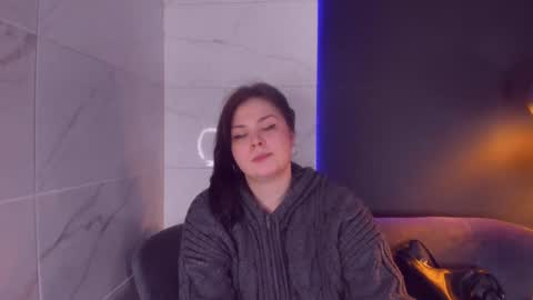 Woman online show from January 2025 12:27:01 PM