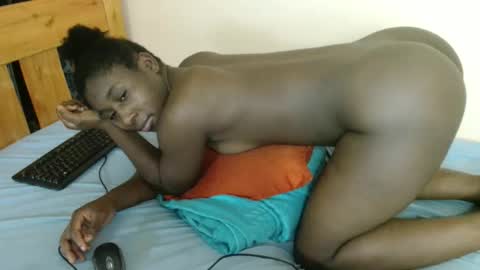 Snapshot of maya_nyla chatting on March 2026 01:16:02 AM Faith online show from March 2026 01:16:02 AM