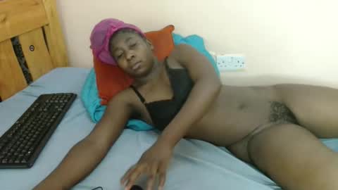 Snapshot of maya_nyla chatting on April 2026 04:36:02 PM Faith online show from April 2026 04:36:02 PM