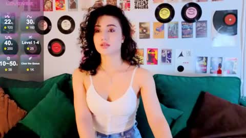 Snapshot of maya_rogerss chatting on June 2026 02:43:01 PM Maya online show from June 2026 02:43:01 PM