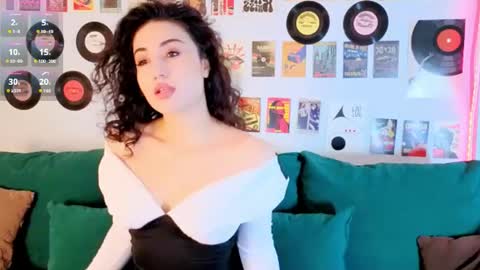 Snapshot of maya_rogerss chatting on July 2026 02:56:02 PM Maya online show from July 2026 02:56:02 PM