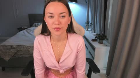 Snapshot of mayablade chatting on May 2026 03:15:02 AM Maya online show from May 2026 03:15:02 AM