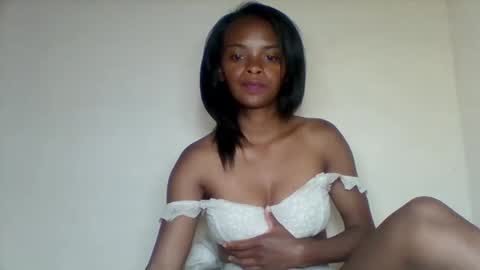 mayalabelle online show from November 2025 09:11:01 AM