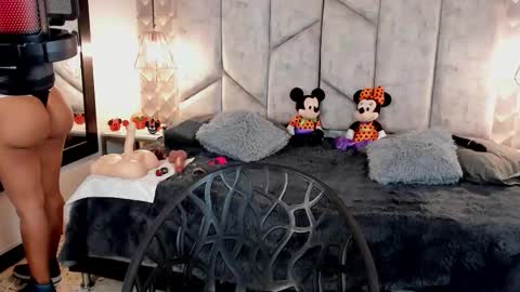 Nicolle Ruselle   Hello my lovely  schedule for great fun from  630 am and end 800 pm Colombian time I wait for you online show from October 2025 12:17:01 PM