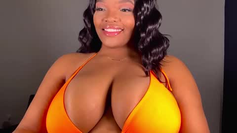 MayBabi online show from December 2024 11:11:02 AM