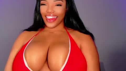 MayBabi online show from September 2025 12:59:02 PM