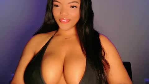 MayBabi online show from January 2026 12:21:01 PM