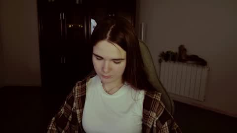 maybloom_ online show from December 2025 09:18:01 AM