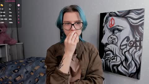 Mia online show from January 2025 01:21:01 AM