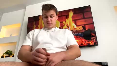 Snapshot of maygly chatting on March 2026 09:05:01 AM Slava and Alextatto online show from March 2026 09:05:01 AM