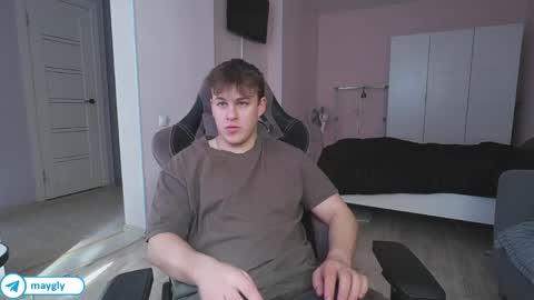 Snapshot of maygly chatting on March 2026 09:21:02 AM Slava and Alextatto online show from March 2026 09:21:02 AM