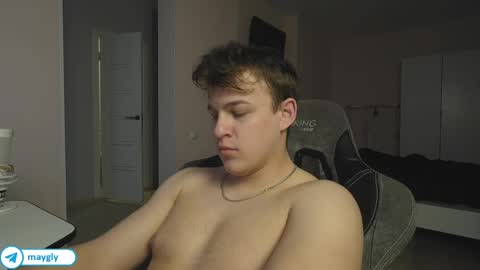 Snapshot of maygly chatting on April 2026 06:22:02 AM Slava and Alextatto online show from April 2026 06:22:02 AM