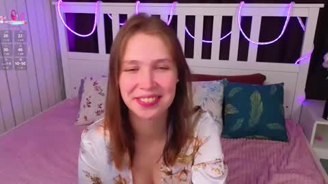 Ann online show from November 2025 09:25:02 PM