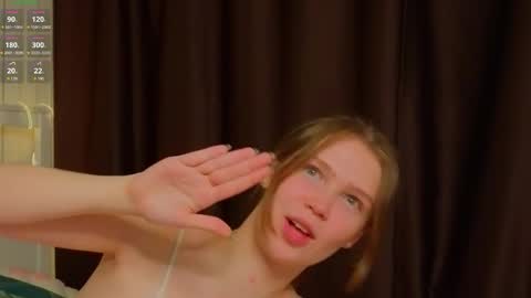 Ann online show from December 2025 08:14:02 PM