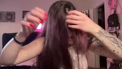 mayhem online show from October 2025 08:06:02 PM