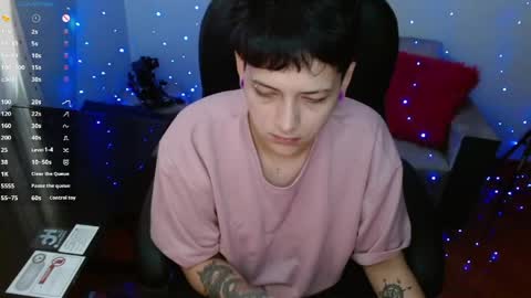 Snapshot of maylyy_kan chatting on April 2026 05:59:02 PM Mayle kan online show from April 2026 05:59:02 PM