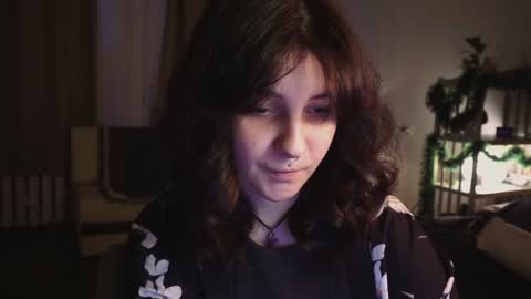 Snapshot of maymary_ chatting on December 2024 07:06:02 AM Mary  . online show from December 2024 07:06:02 AM