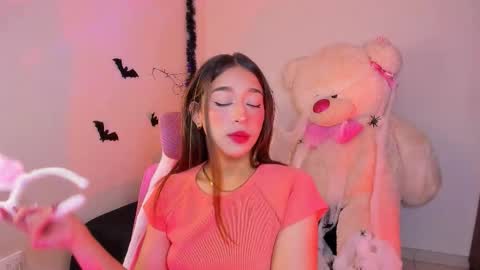 Snapshot of mayproject2 chatting on October 2025 09:05:02 PM may online show from October 2025 09:05:02 PM